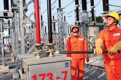 Thủ tướng: Không thực hiện điều chỉnh tăng giá điện dịp cuối năm