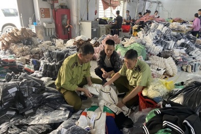 Gia công hàng trăm nghìn sản phẩm thời trang giả mạo gắn mác thương hiệu nổi tiếng