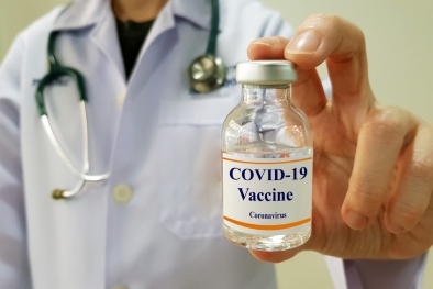 Cận cảnh sản xuất lô vaccine COVID-19 đầu tiên chuẩn bị thử nghiệm trên người tại Việt Nam