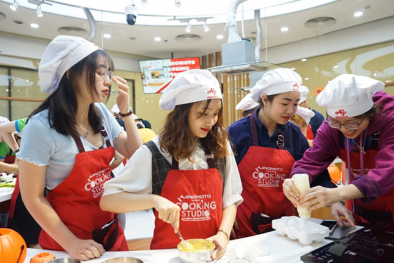 Đón Halloween với Trứng nhện và Mochi Con ngươi