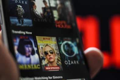 Netflix thu trăm tỷ từ người xem Việt Nam, nhiều nội dung vi phạm pháp luật