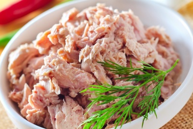 Ăn nhiều cá ngừ đóng hộp có tốt cho sức khỏe người dùng không?