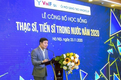 Vingroup trao gần 40 tỷ đồng học bổng thạc sĩ, tiến sĩ KHCN