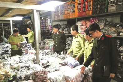 Xử lý nghiêm hành vi kinh doanh hàng thiết yếu giả mạo, chất lượng kém dịp cuối năm