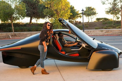 Chiếc ô tô điện không cần sạc đẹp như siêu xe vừa ra mắt có gì đặc biệt?