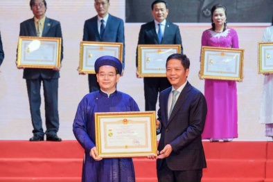 Tôn vinh nghệ nhân- Những người lưu giữ tinh hoa nghề thủ công truyền thống