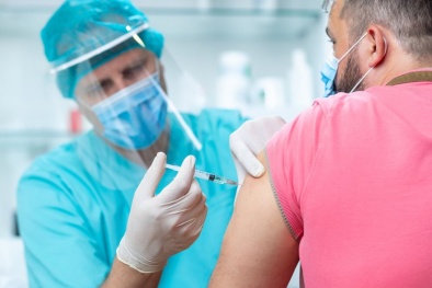Hàng nghìn liều vaccine Covid-19 của Pfizer bảo quản quá lạnh có thể ảnh hưởng tới tính an toàn