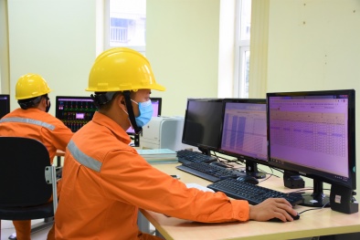 EVNHANOI thầm lặng giữ sáng nguồn điện Thủ đô