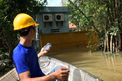 MobiFone nỗ lực đảm bảo mạng lưới thông suốt trong bão lũ miền Trung 