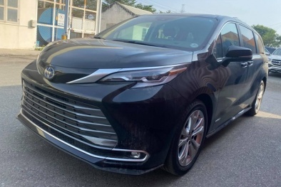 Toyota Sienna 2021 đầu tiên về Việt Nam: Thiết kế ấn tượng, tiện nghi cao cấp