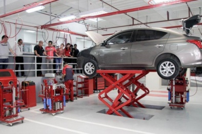 Nissan tiếp tục cho dừng hoạt động một nhà máy