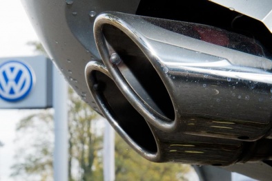 Vi phạm lượng khí thải CO2 vượt chuẩn, Volkswagen đối mặt nguy cơ bị phạt 100 triệu euro 