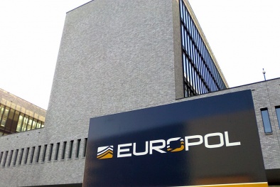 Europol cảnh báo về tình trạng làm giả kết quả âm tính Covid-19 tại các sân bay