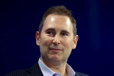 Tỷ phú Jeff Bezos rời vị trí CEO Amazon, người kế nhiệm là ai?