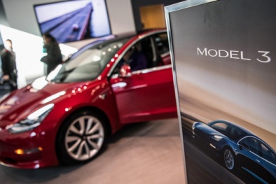 Ông chủ Telsa thừa nhận sản phẩm ô tô 'con cưng' có vấn đề về chất lượng