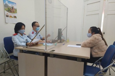 Hà Nội tiếp tục xử phạt các cá nhân đăng thông tin sai về dịch Covid-19 trên mạng xã hội 