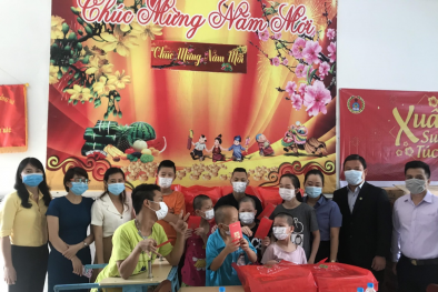 Nova Group đồng hành cùng hộ nghèo, nạn nhân chất độc da cam tỉnh Đồng Nai