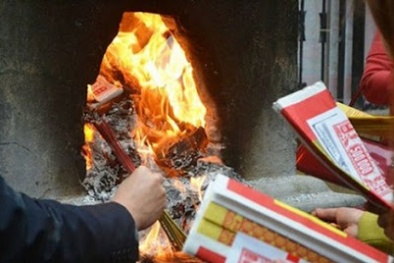 Khuyến cáo đốt vàng mã dịp Tết sao cho an toàn