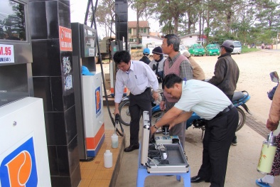 Tăng cường quản lý chất lượng mặt hàng xăng dầu