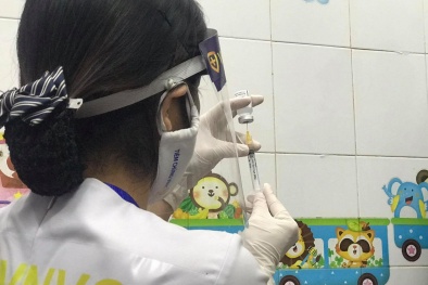 Nhiều quốc gia cảnh báo 'chiêu trò' lừa đảo chào bán vaccine COVID-19 giả