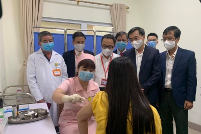 Chính thức tiêm thử nghiệm vaccine COVID-19 thứ 2 'make in Vietnam'