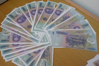 Cảnh giác thủ đoạn tiêu thụ tiền giả và cách nhận biết