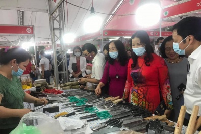 Tuần hàng Việt tại quận Hà Đông: Kích cầu tiêu dùng, kết nối tiêu thụ sản phẩm