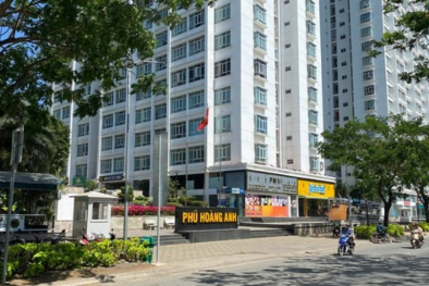 Chung cư Phú Hoàng Anh: 6 căn hộ “từ trên trời rơi xuống”?