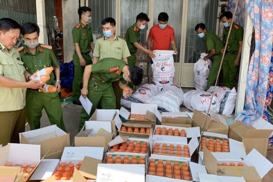 Gần 2000 sản phẩm thuốc bảo vệ thực vật nghi nhập lậu bỏ gần đường quốc lộ