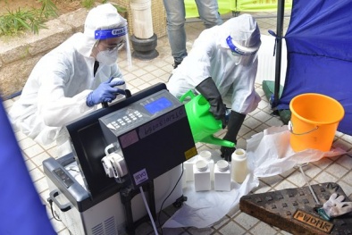 Xét nghiệm mẫu nước thải để xác định nguy cơ lây nhiễm COVID-19
