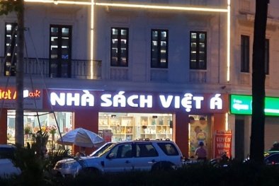 Nhà sách Việt Á có dấu hiệu bán hàng không rõ nguồn gốc?