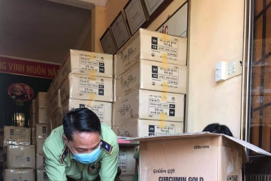 Tạm giữ 2.600 hộp thực phẩm chức năng do nước ngoài sản xuất không có hóa đơn