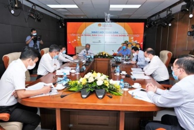 Vietcombank đồng hành cùng Tọa đàm tuyên truyền về bầu cử và tổng kết cuộc thi “Tìm hiểu pháp luật về bầu cử đại biểu Quốc hội và đại biểu Hội đồng nhân dân”