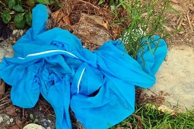 Rác thải từ khẩu trang y tế nguy hại khôn lường cho sức khỏe và môi trường thế nào?