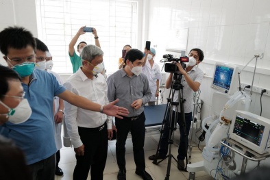 Trung tâm hồi sức tích cực hiện đại nhất miền Bắc chính thức được bàn giao cho Bắc Giang