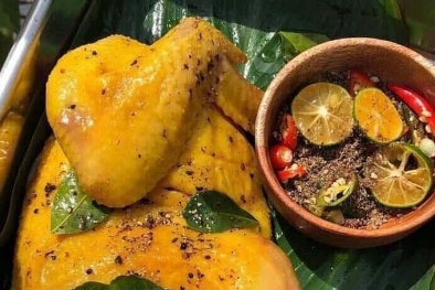 Nguồn gốc gà ủ muối hoa tiêu giá rẻ chỉ vài chục nghìn đồng/kg đang bán tràn lan