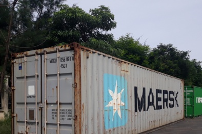 Hơn 15.000 hộp nước hoa và 50kg nhuỵ hoa nghệ tây bị thu giữ tại cảng Hải Phòng