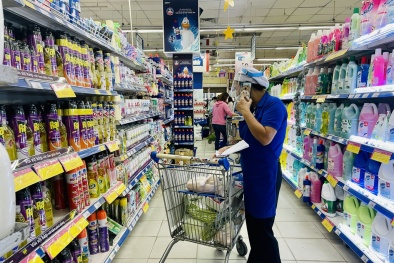 Hà Nội: Đảm bảo hàng hóa thiết yếu, người dân không phải lo lắng mua hàng tích trữ