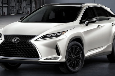 Lexus RX L Black Line 2022: Ra mắt phiên bản giới hạn, lộ mức giá hấp dẫn