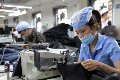 Ngành dệt may vừa nâng cao năng suất, vừa đảm bảo an toàn phòng dịch
