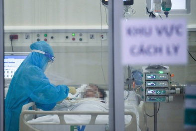 Vingroup trao tặng cộng đồng 500.000 lọ thuốc điều trị Covid-19