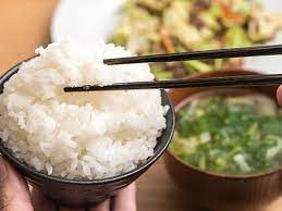 Nhiều tác hại nguy hiểm nếu nhịn cơm lâu ngày