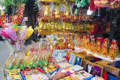 Nhộn nhịp buôn bán vàng mã trên các trang thương mại điện tử trong bối cảnh dịch bệnh Covid-19