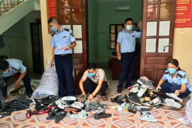 Lượng lớn hàng hóa thời trang, khóa giả mạo nhãn hiệu nổi tiếng bị thu giữ