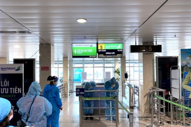 Chuyến bay đặc biệt của Bamboo Airways đưa phụ nữ mang thai, trẻ em về Quảng Bình