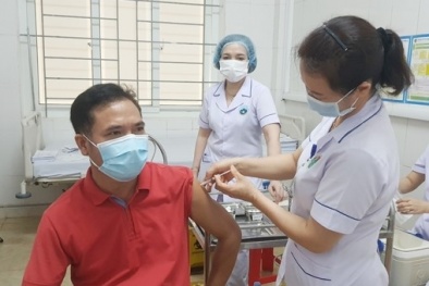 Bộ Y tế nghiêm cấm thu tiền tiêm chủng vắc xin Covid-19 