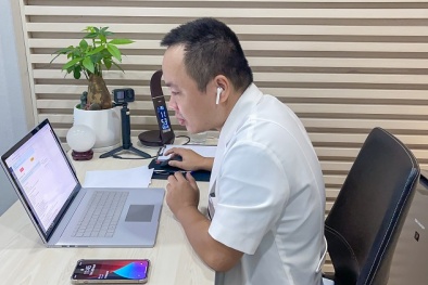 Hà Nội: 300 bác sỹ tư vấn chăm sóc sức khỏe người dân về Covid-19 qua Tổng đài 1022