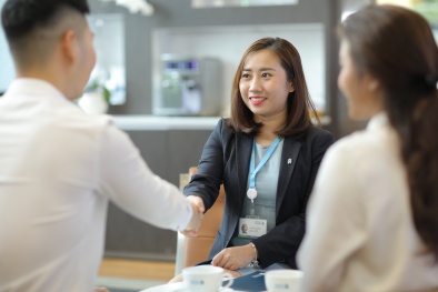 Standard Chartered tăng vốn lên hơn 6.900 tỷ đồng, củng cố cam kết tại thị trường Việt Nam