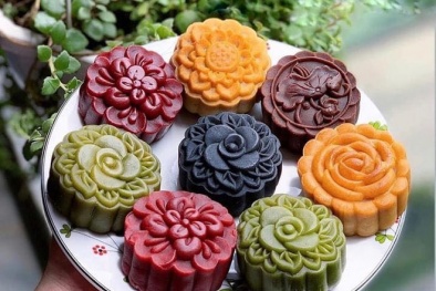 Cảnh báo: Bánh trung thu đầy màu sắc 'ngậm' chất tạo màu