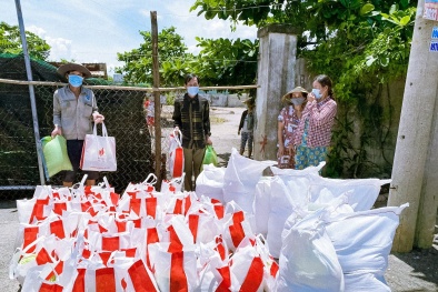 Các đơn vị PV GAS tích cực hỗ trợ người dân phòng chống dịch